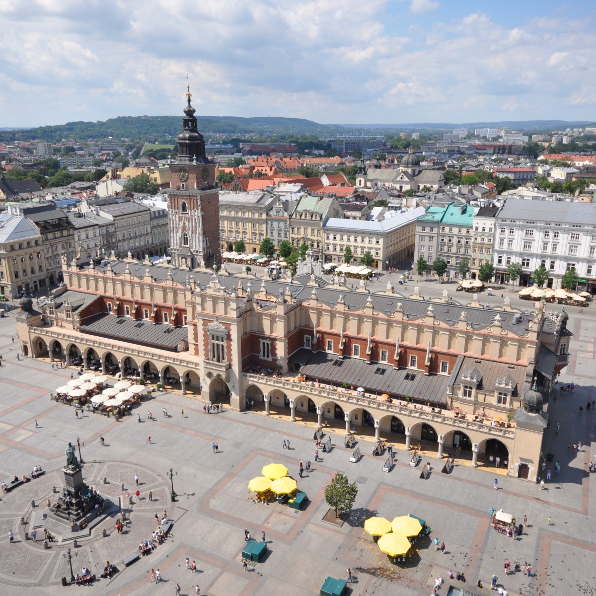Why is the 2014 Slovakia Heritage Tour ending in&nbsp;Krakow?